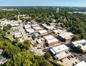 116 S Broadway St, Siloam Springs, AR - Vue aérienne  vue de carte - Image1