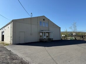 5 Pethick Dr, Plains Township, PA à louer Photo intérieure– Image 1 sur 14