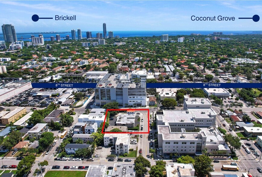 635 SW 7th Ct, Miami, FL à vendre - Photo de l’immeuble – Image 3 sur 14