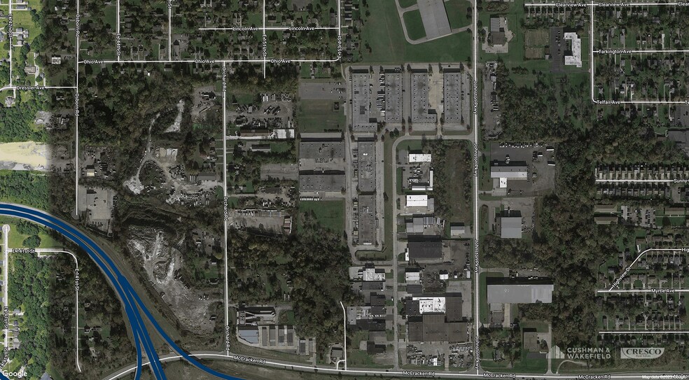 14400-14700 Neo Pky, Garfield Heights, OH à vendre - Aérien – Image 2 sur 5