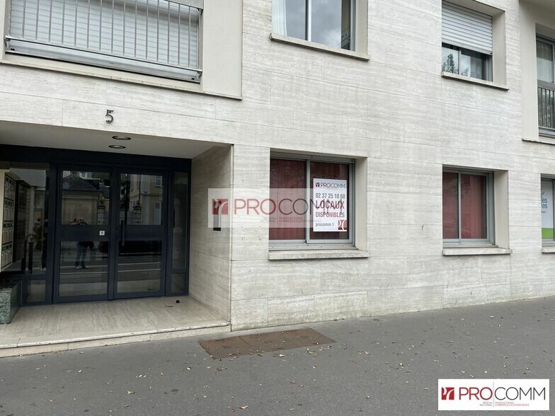 Bureau dans Chartres à vendre - Photo de l’immeuble – Image 1 sur 7