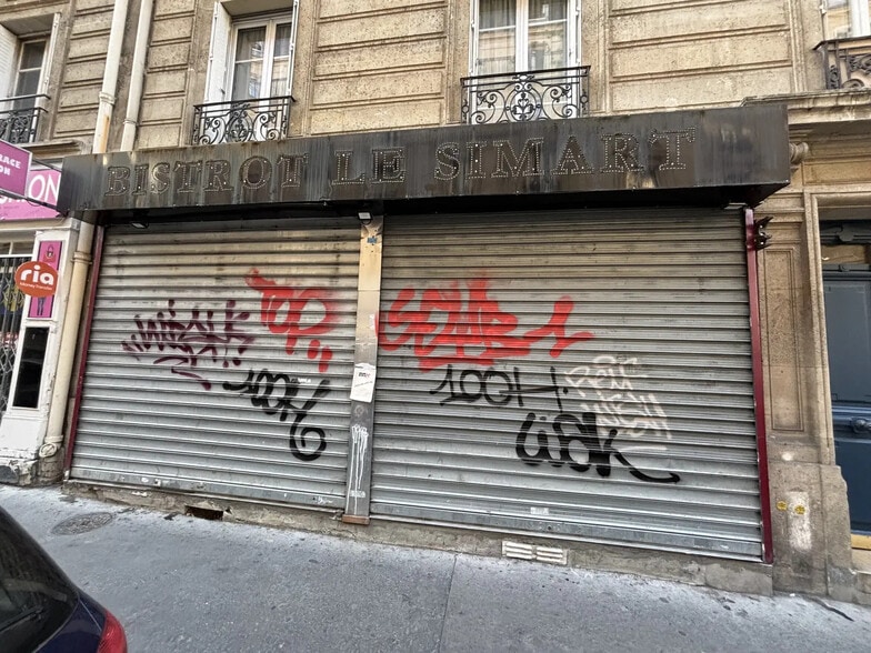 41 Rue Simart, Paris à louer - Photo de l’immeuble – Image 2 sur 14