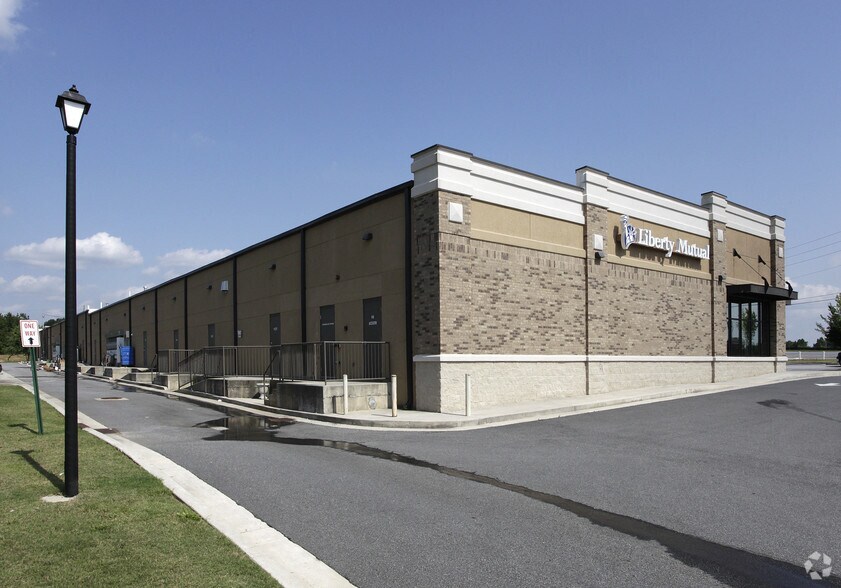 8265 highway 92, Woodstock, GA à louer - Photo de l’immeuble – Image 3 sur 9