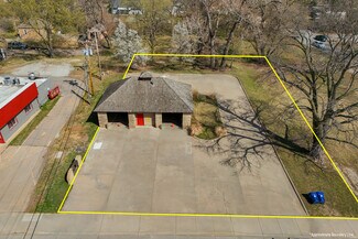 Plus de détails pour 220 N 2nd Ave, Mulvane, KS - Spécialisé à vendre
