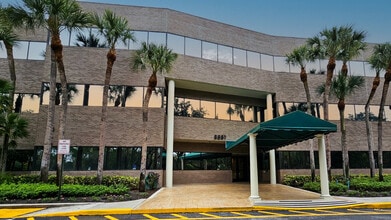 8551 W Sunrise Blvd, Plantation, FL à louer Photo intérieure– Image 1 sur 7