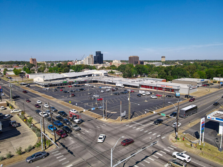 504 E Front St, Tyler, TX à louer - Photo de l’immeuble – Image 3 sur 6