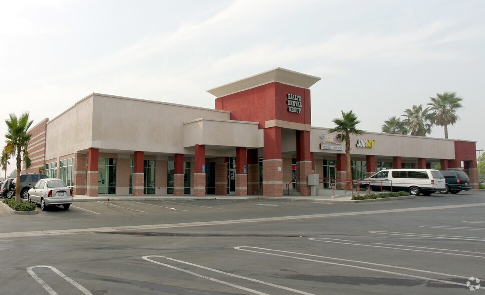 1627-1629 S Riverside Ave, Rialto, CA à louer - Photo de l’immeuble – Image 2 sur 8