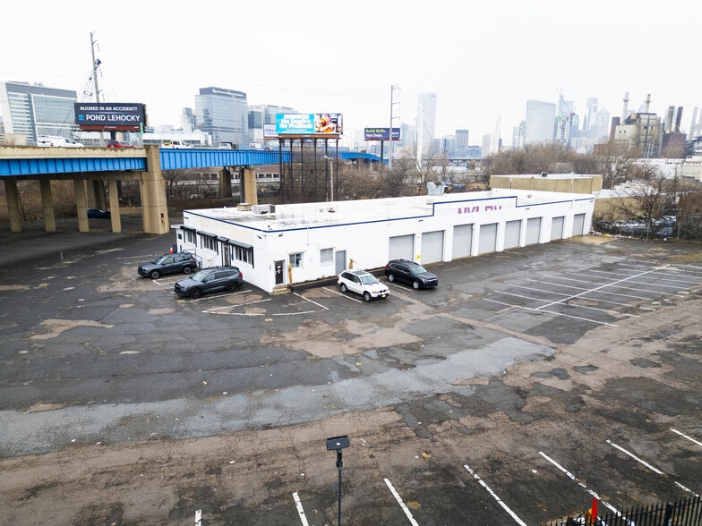 3111-3145 Grays Ferry Ave, Philadelphia, PA à vendre - Photo de l’immeuble – Image 1 sur 20