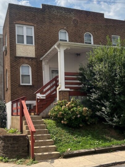 7000 Clinton Rd, Upper Darby, PA à vendre - Photo de l’immeuble – Image 2 sur 2