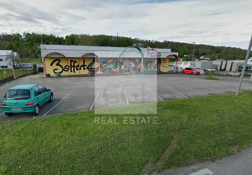 Local commercial dans Châteauvilain à louer - Photo de l’immeuble – Image 2 sur 9