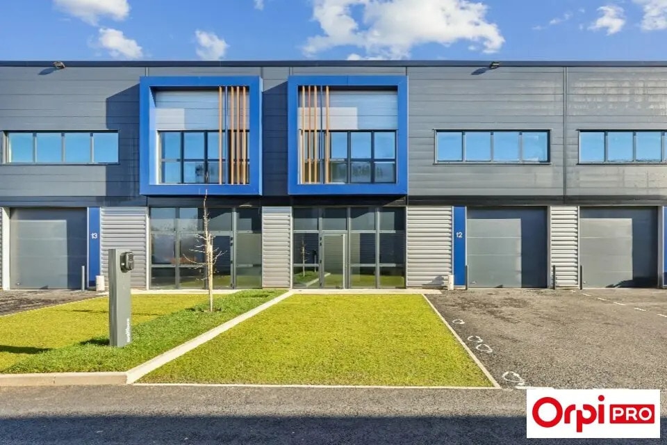 Local d’activités dans Villebon-sur-Yvette à louer Photo de l’immeuble– Image 1 sur 10