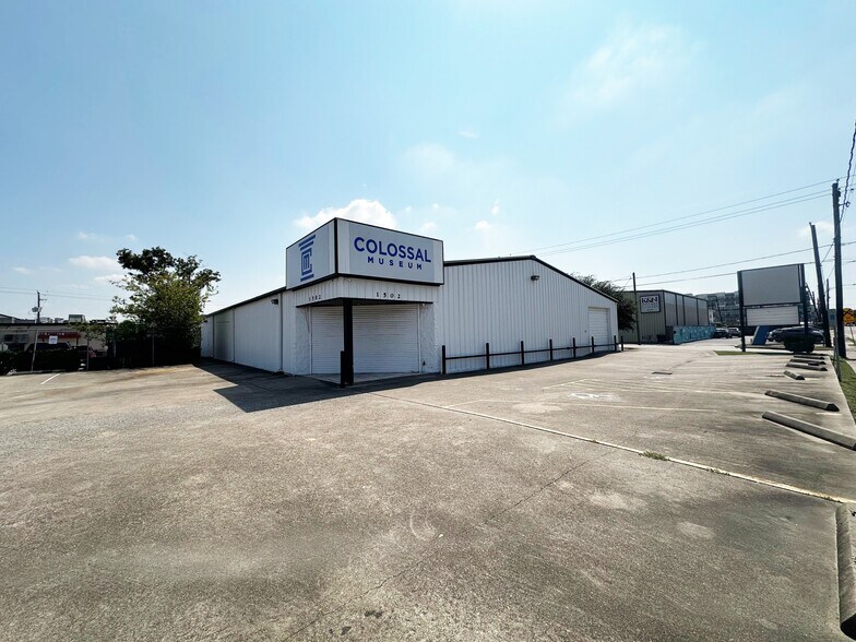 1502 Durham Dr, Houston, TX à louer - Photo de l’immeuble – Image 1 sur 3