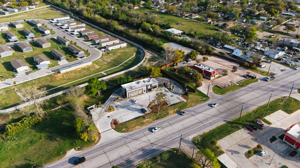 2600 N Texas Ave, Bryan, TX à vendre - Aérien – Image 2 sur 9