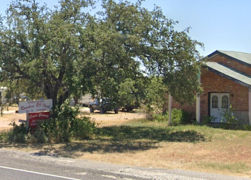 101 N Main St, Eden, TX à vendre - Photo de l’immeuble – Image 2 sur 12