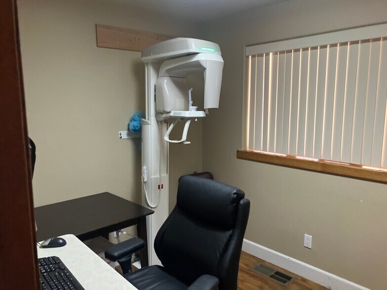 2916 Tunnel St, Placerville, CA à vendre - Photo intérieure – Image 2 sur 5