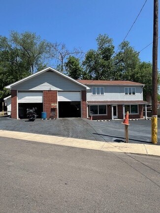 Plus de détails pour 1714 N Gale Ave, Peoria, IL - Local commercial à vendre