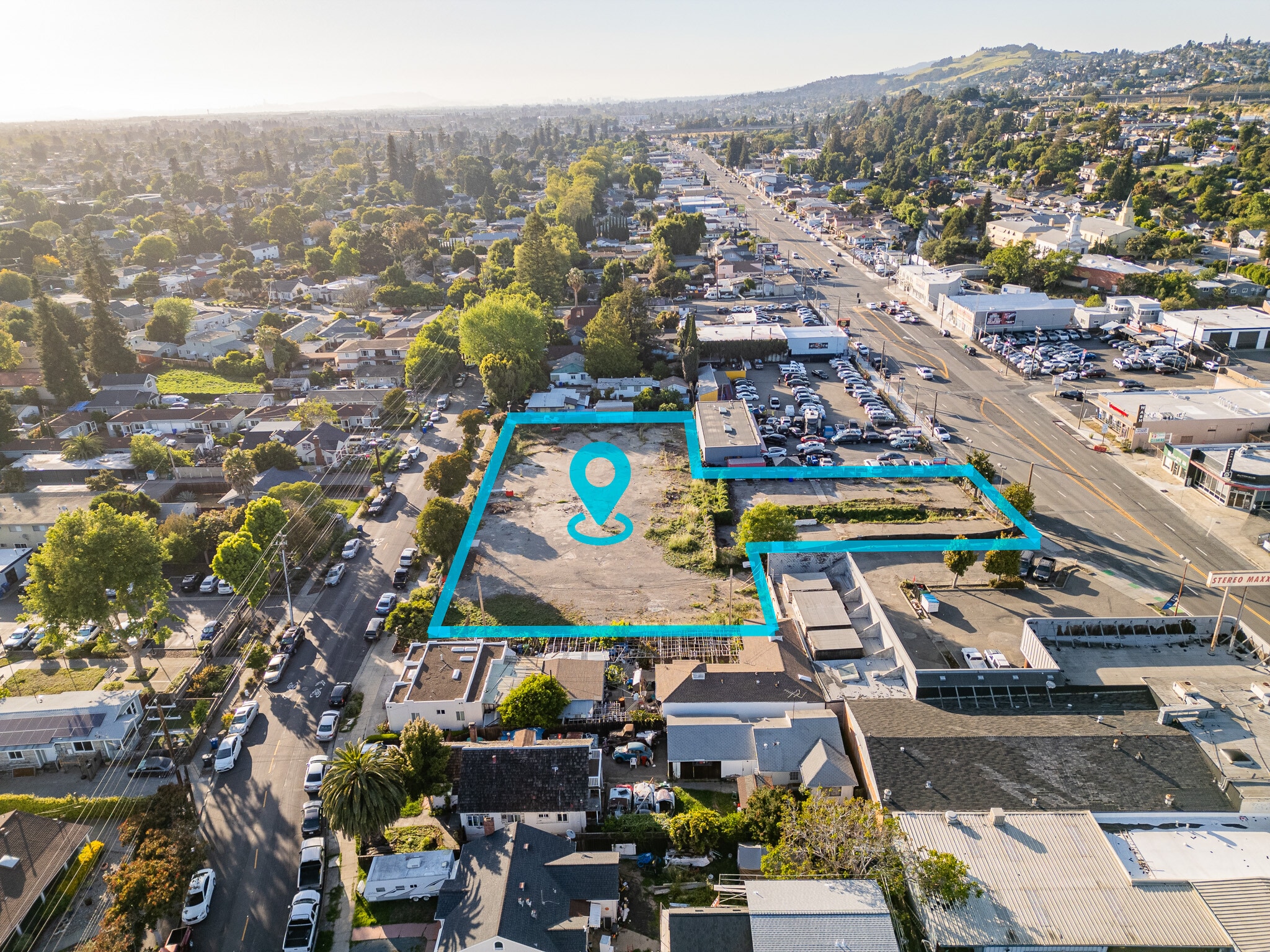 21659 Mission Blvd, Hayward, CA à vendre Photo principale– Image 1 sur 14