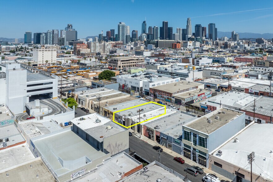 767 E 14th Pl, Los Angeles, CA à vendre - Aérien – Image 2 sur 24