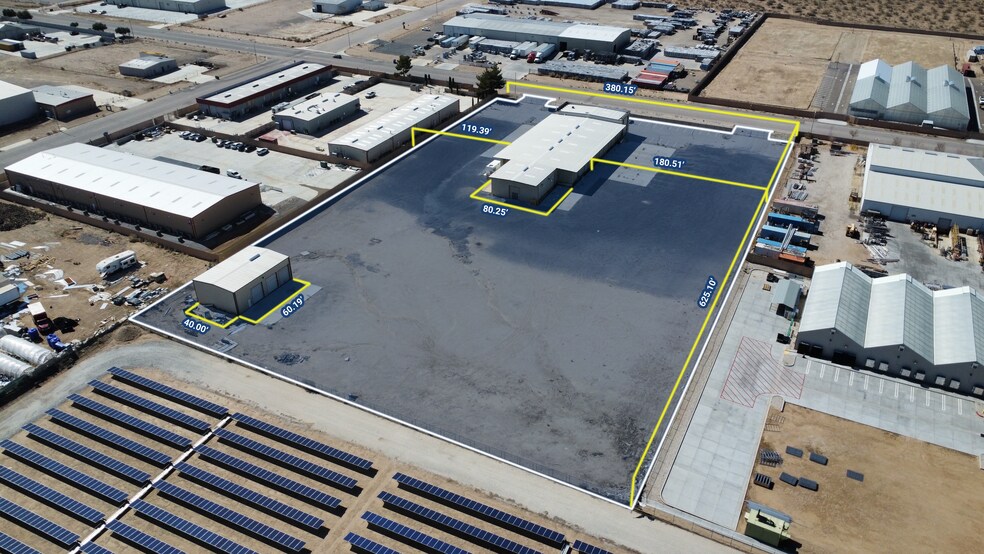 16585 Beaver Rd, Adelanto, CA à vendre - Photo de l’immeuble – Image 2 sur 19