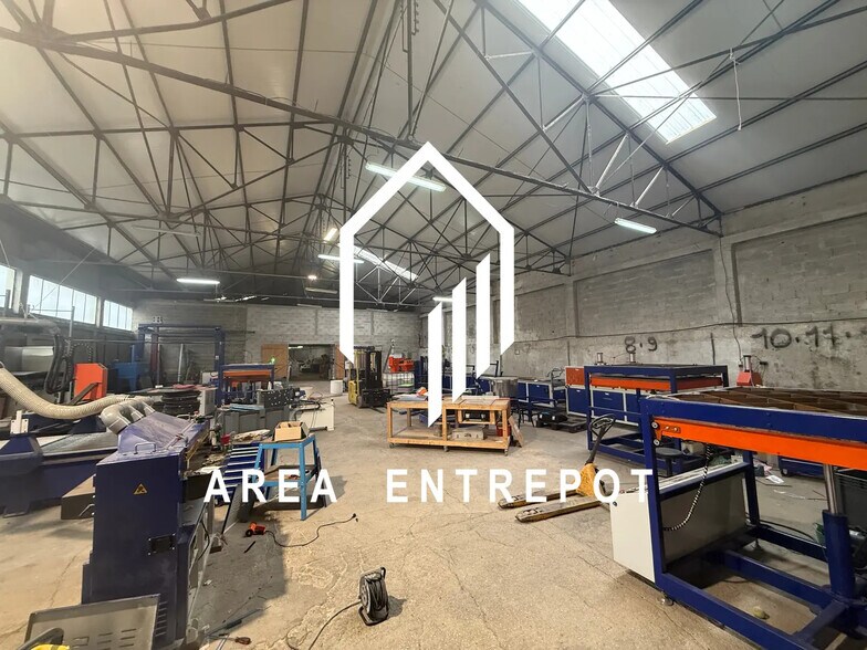 Industriel/Logistique dans Gémenos à louer - Photo intérieure – Image 2 sur 7