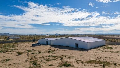 22245 Mitchell Blvd, California City, CA à louer Photo intérieure– Image 1 sur 35