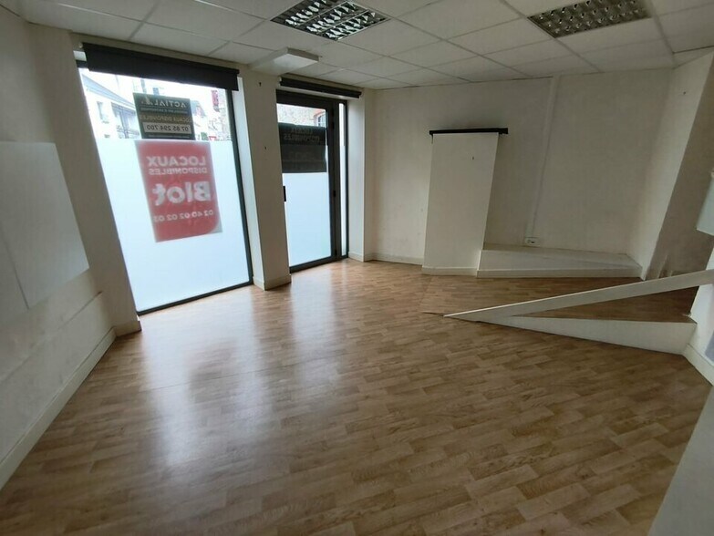 Local commercial dans Nantes à louer - Photo de l’immeuble – Image 2 sur 8