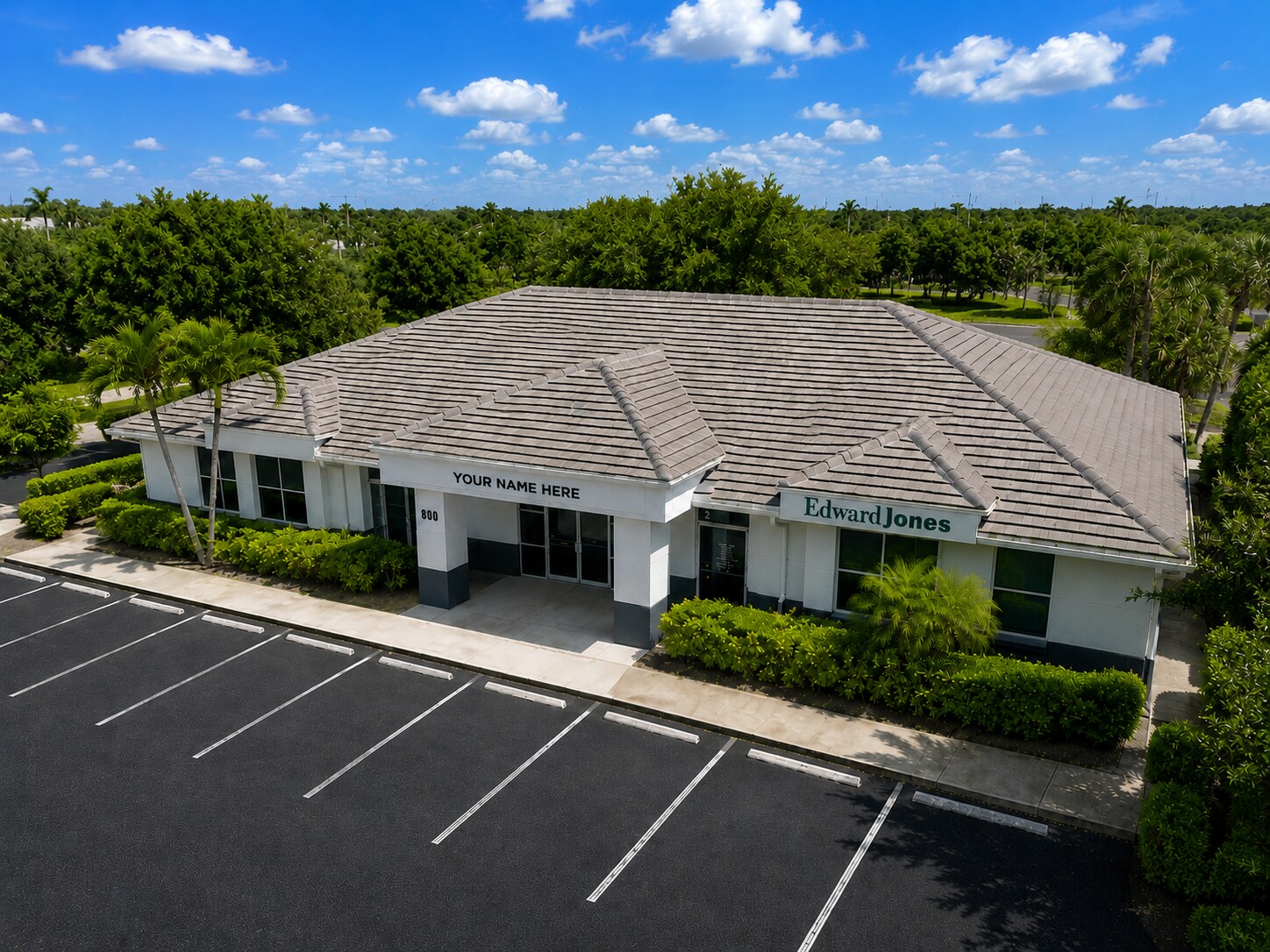 6150 Diamond Centre Ct, Fort Myers, FL à vendre Photo de l’immeuble– Image 1 sur 13