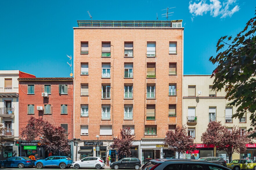 Calle López de Hoyos, 105, Madrid, Madrid à louer - Photo de l’immeuble – Image 2 sur 3