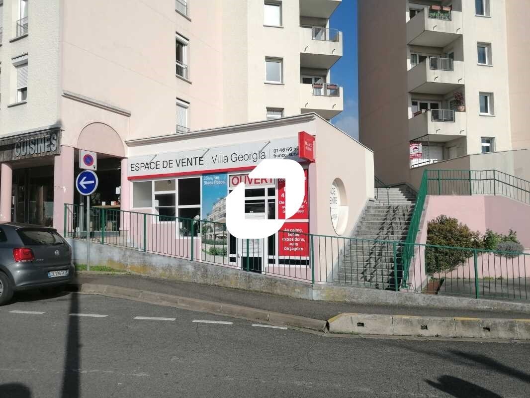 Local commercial dans Palaiseau à louer Photo de l’immeuble– Image 1 sur 4