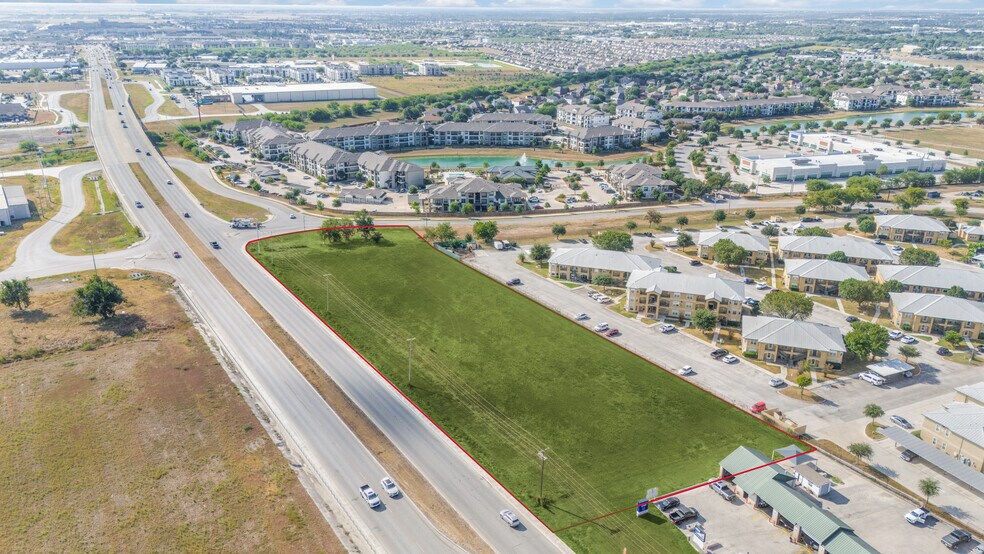 FM 306 & E Common - Prime Pad Site Portfolio portefeuille de 3 biens à vendre sur LoopNet.fr - Aérien – Image 2 sur 4
