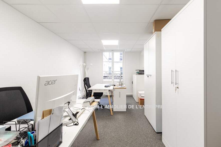 12 Rue De La Chaussee D'Antin, Paris à louer - Photo de l’immeuble – Image 2 sur 17