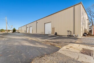 Plus de détails pour 1740 Lakewood Rd, Toms River, NJ - Bureau à louer