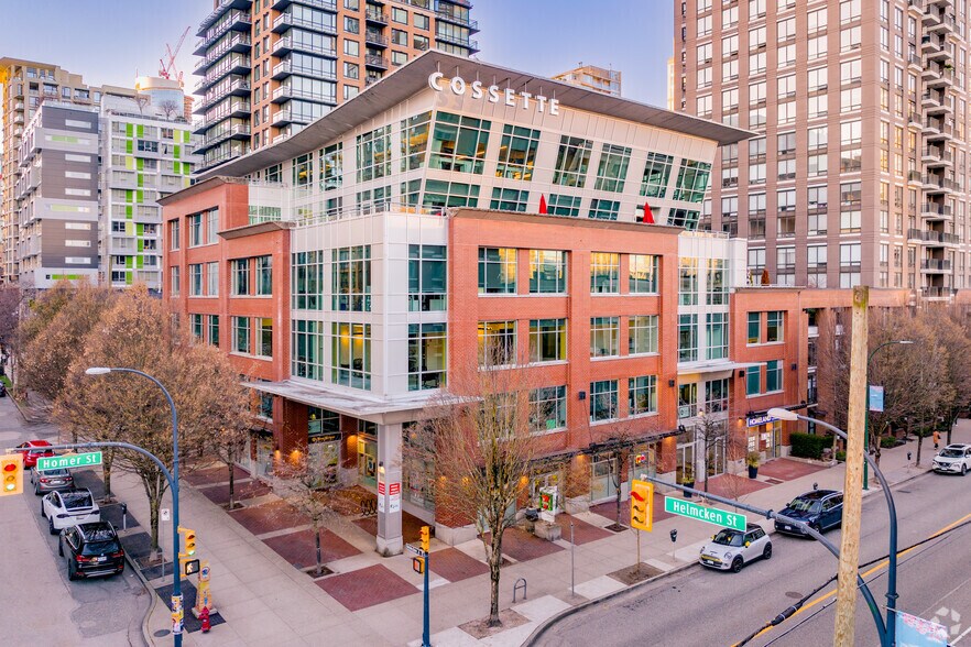 1085 Homer St, Vancouver, BC à louer - Photo de l’immeuble – Image 1 sur 5