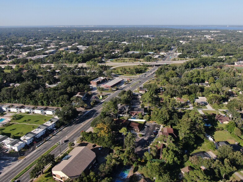 4741 Atlantic Blvd, Jacksonville, FL à louer - Photo de l’immeuble – Image 3 sur 13