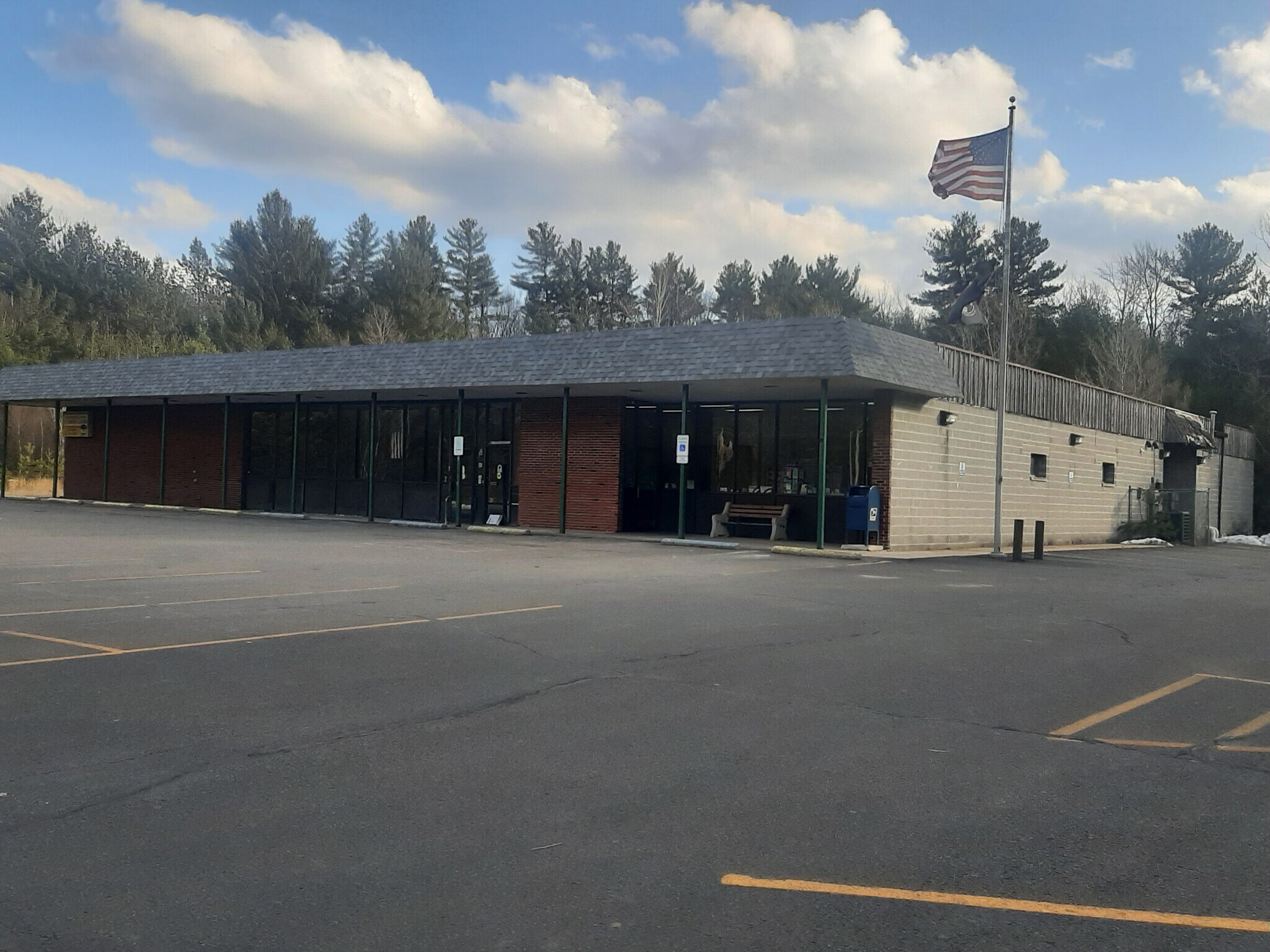 1712 ROUTE 940, Pocono Lake, PA à louer Photo de l’immeuble– Image 1 sur 17