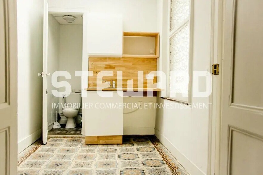 Local commercial dans Lille à louer - Photo de l’immeuble – Image 2 sur 13