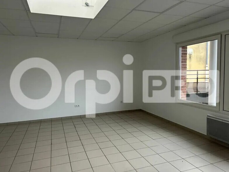 Bureau dans Monchy-le-Preux à louer - Photo de l’immeuble – Image 3 sur 4