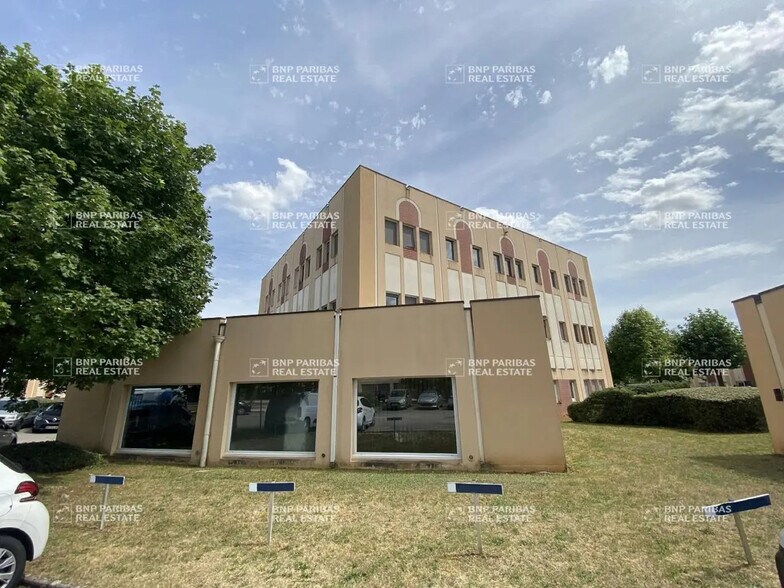 14D Rue Pierre De Coubertin, Dijon à louer - Photo de l’immeuble – Image 2 sur 14