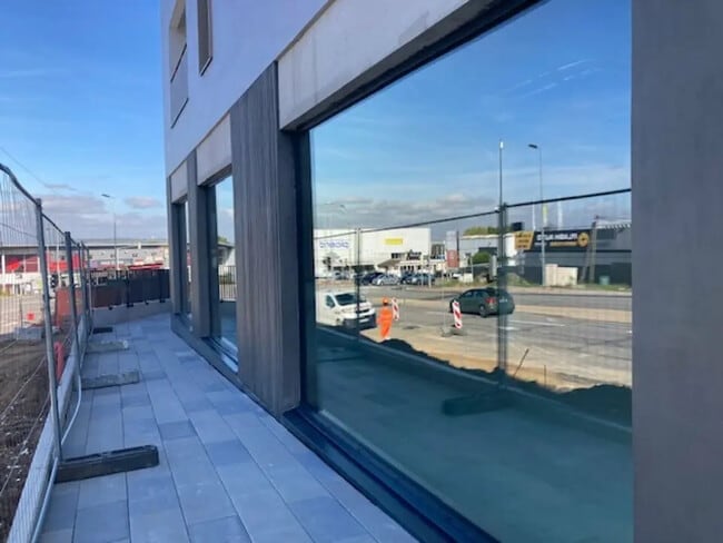 Plus de détails pour Local commercial à louer