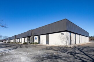 Plus de détails pour 170 Wilbur Pl, Bohemia, NY - Industriel/Logistique à louer