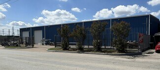 Plus de détails pour 3401 Oak Forest Dr, Houston, TX - Industriel/Logistique à vendre