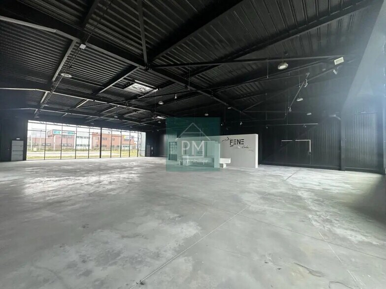 Local commercial dans Amiens à vendre - Photo intérieure – Image 2 sur 4