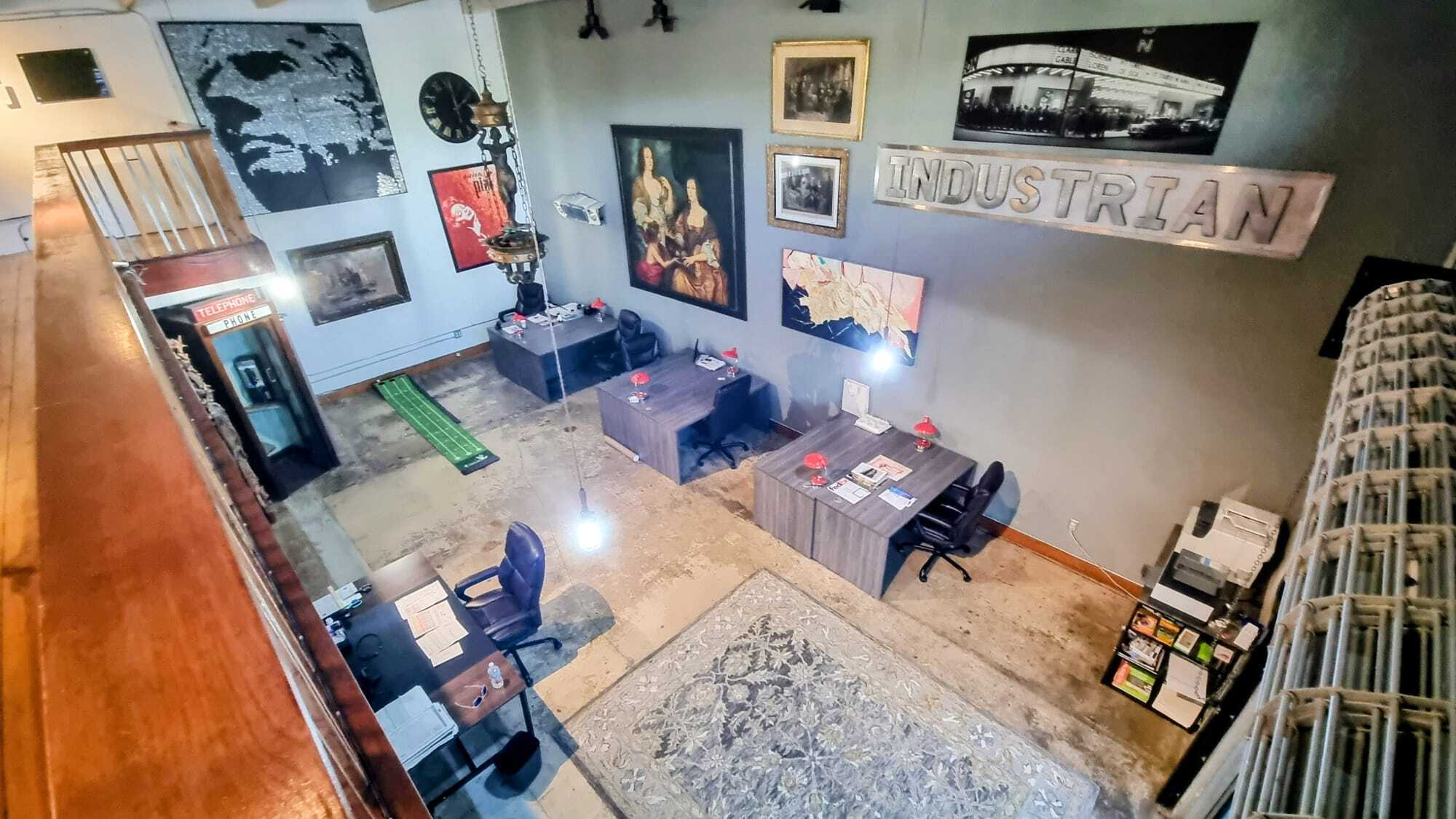 5582 NE 4th Ct, Miami, FL à louer Photo principale– Image 1 sur 10