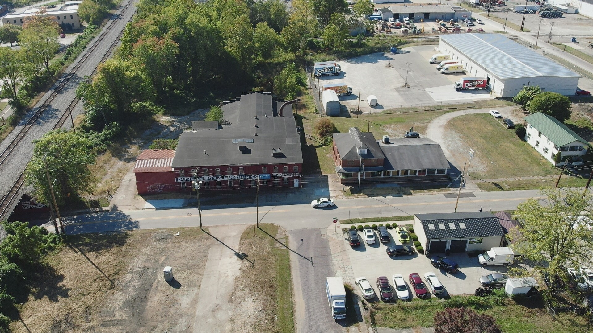 1030 14th St W, Huntington, WV à vendre Photo principale– Image 1 sur 6