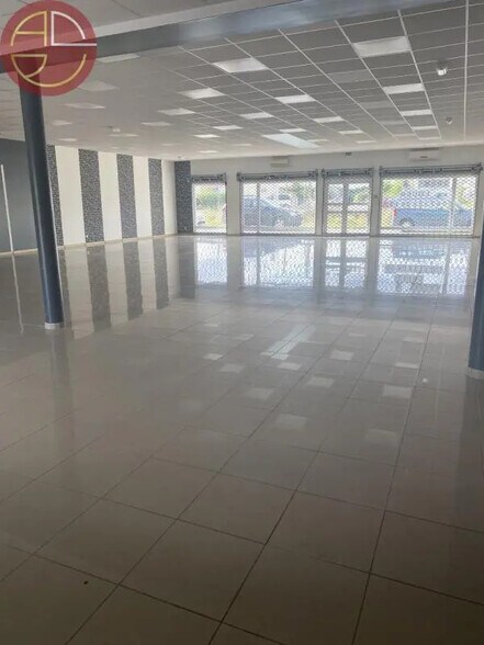 Local commercial dans Léguevin à louer - Photo intérieure – Image 3 sur 4