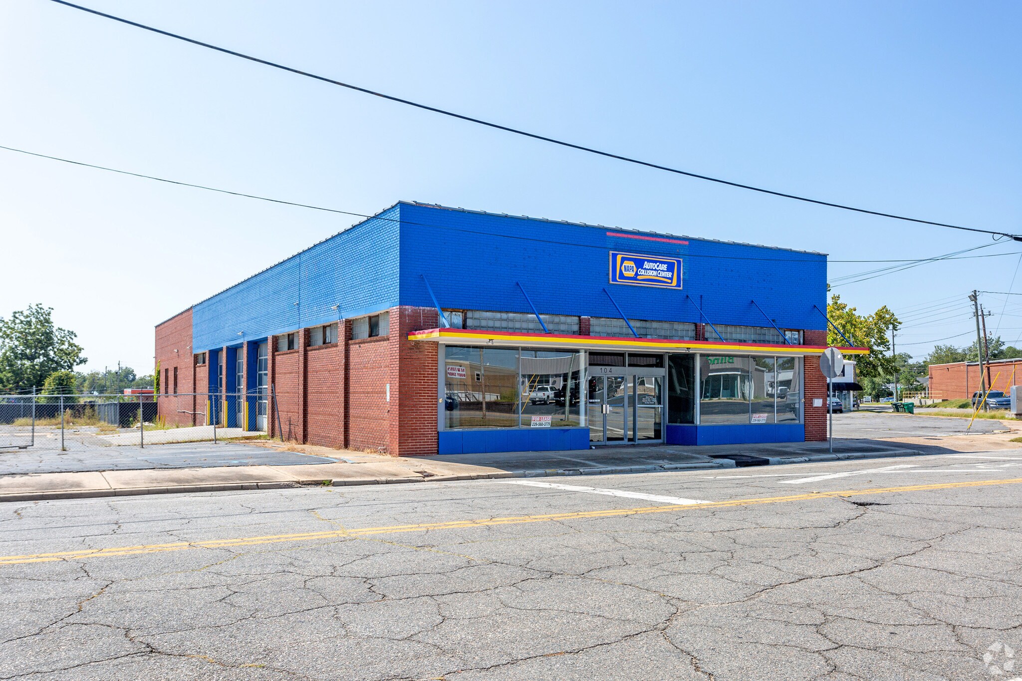 104 3rd St E, Tifton, GA à louer Photo de l’immeuble– Image 1 sur 18