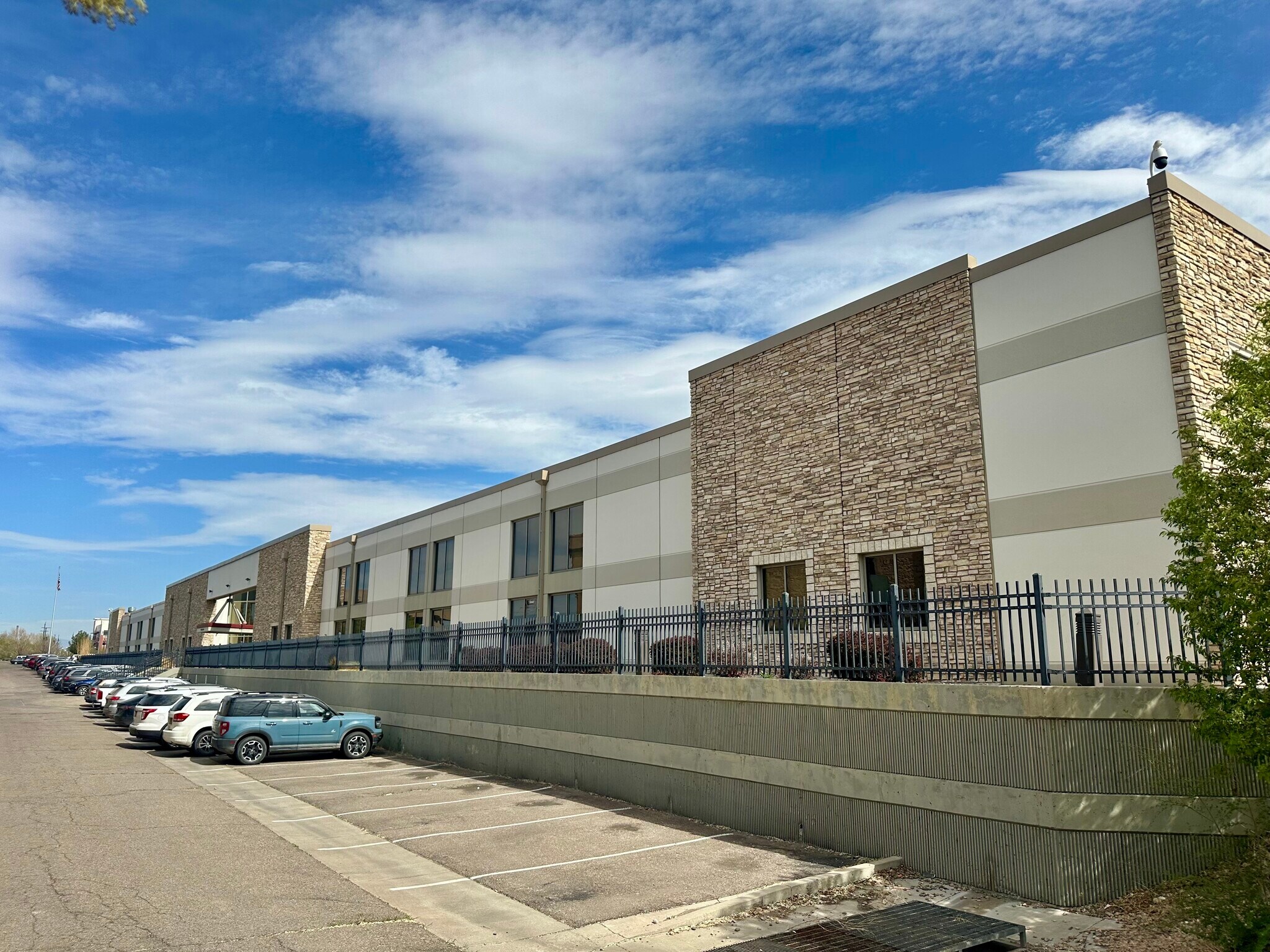 100 S Main St, Pueblo, CO à louer Photo de l’immeuble– Image 1 sur 8