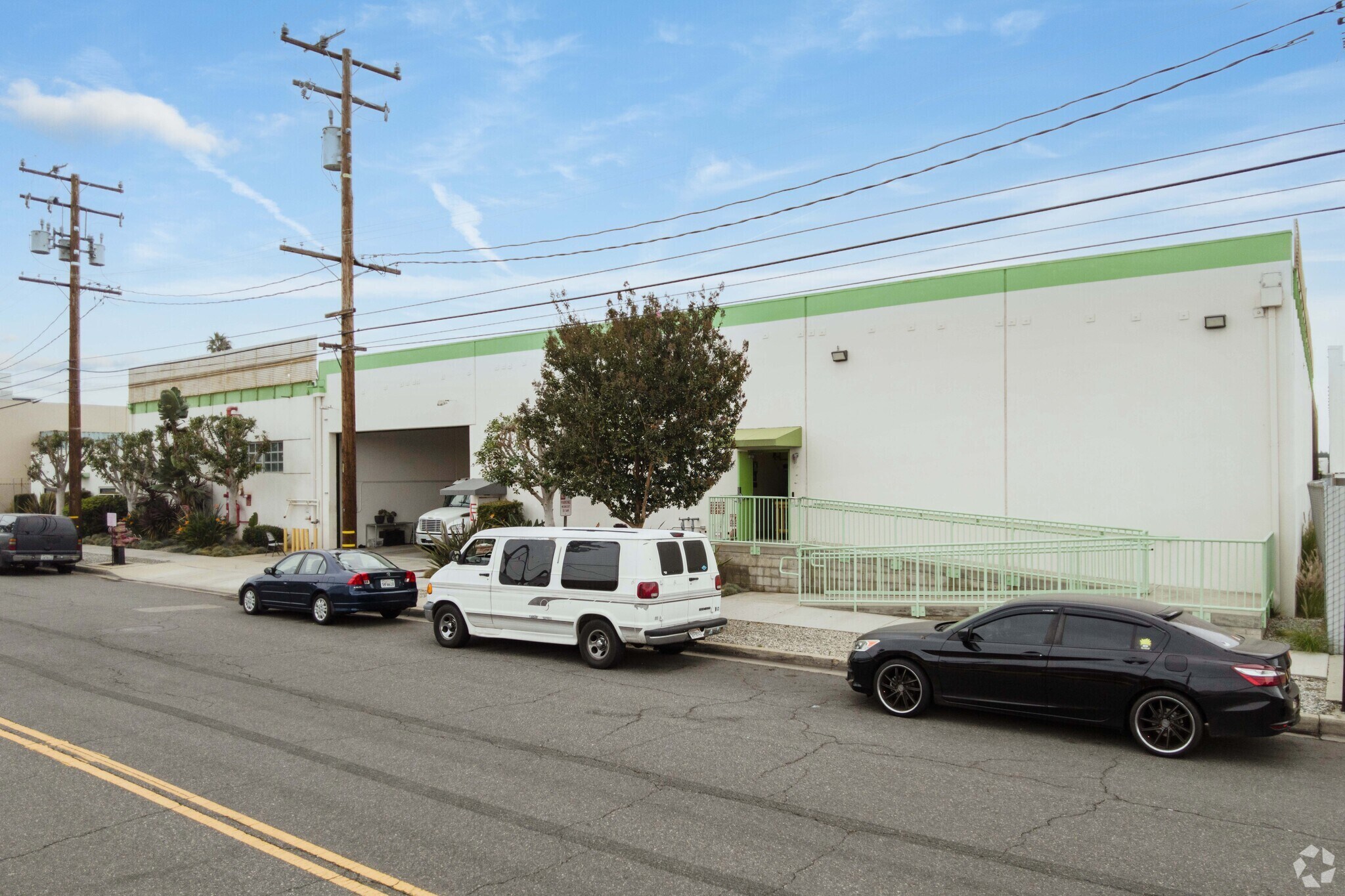 750 Lairport St, El Segundo, CA à louer Photo principale– Image 1 sur 18