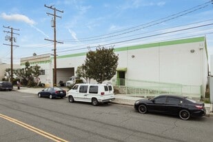 750 Lairport St, El Segundo CA - immobilier d'entreprise