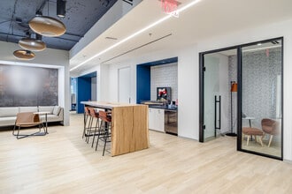 3400 Idaho Ave NW, Washington, DC à louer Photo intérieure– Image 1 sur 13